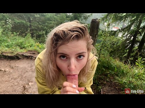 ❤️ Merch yn llyncu cum ar ôl blowjob cyhoeddus - Eva Elfi ❤️❌ Porn porno super wrthon ni ☑
